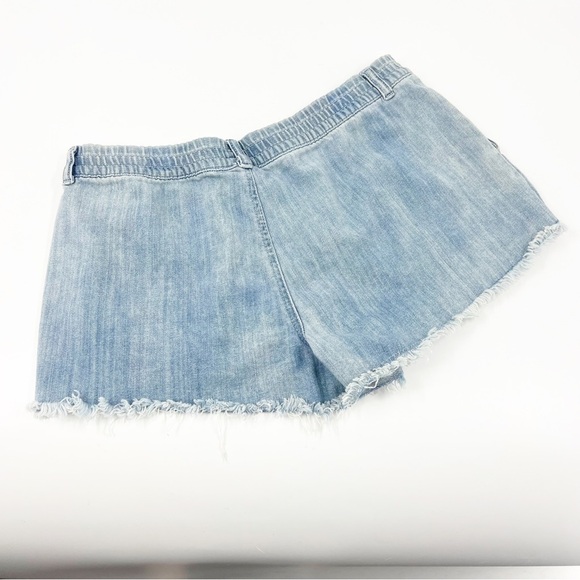 ✅  Aerie Womens Denim Distressed Shorts Blue Pull On Frayed Hem Mid Rise Medium - Picture 6 of 6